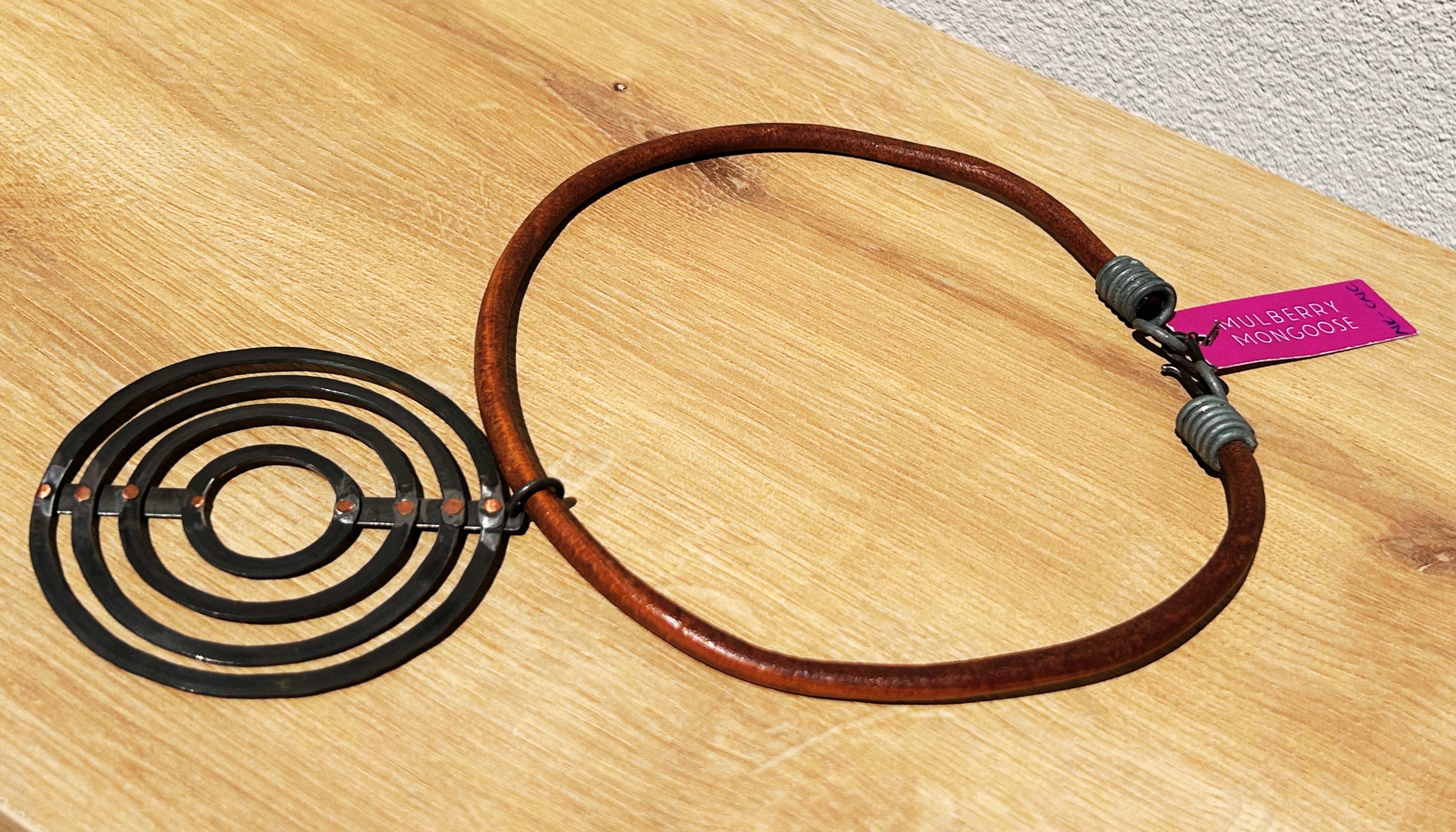Concentric snare necklace